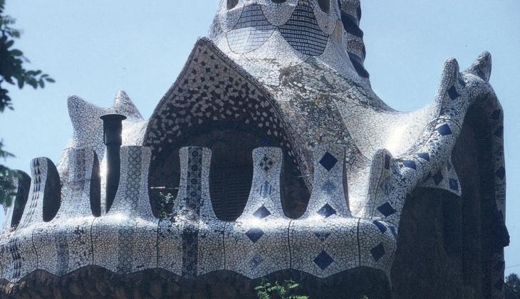 GAUDI パパパギュリアン ハデカモ Antonio Gaudí | BAMPFA